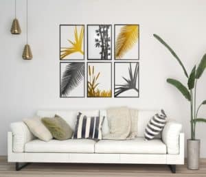 תמונה ממתכת בעיצוב פרח בצבע זהב עם מסגרת שחורה 50*35 ס"מ