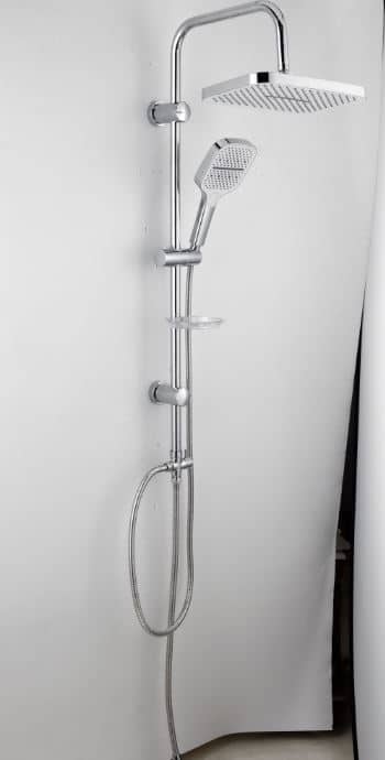סט מערכת רחצה למקלחת משולבת ראש גשם עם מזלף + צינור, מוט מתכוונן עם בורר מצבים וסבוניה. דגם מירה שחור – תמונה 2