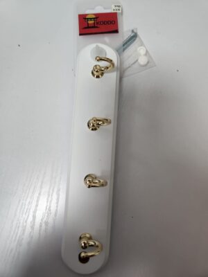 קולב מפתחות לבן